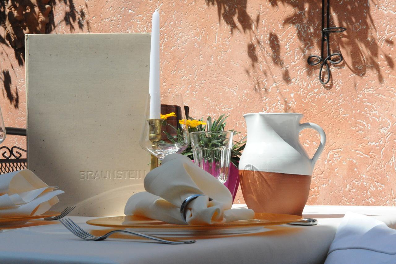 Hotel & Restaurant Braunstein - Pauli'S Stuben Purbach am Neusiedler See Esterno foto